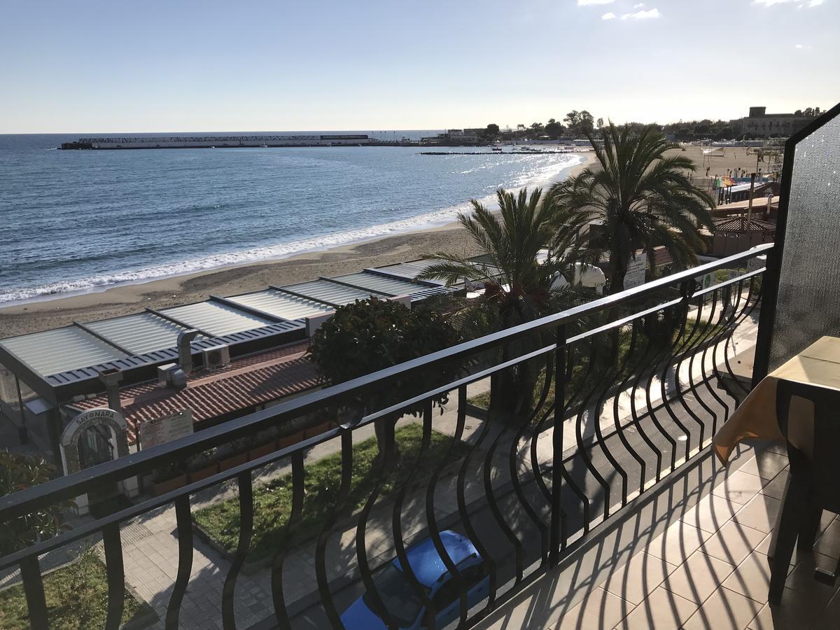 Hotel La Sirenetta Giardini Naxos Εξωτερικό φωτογραφία